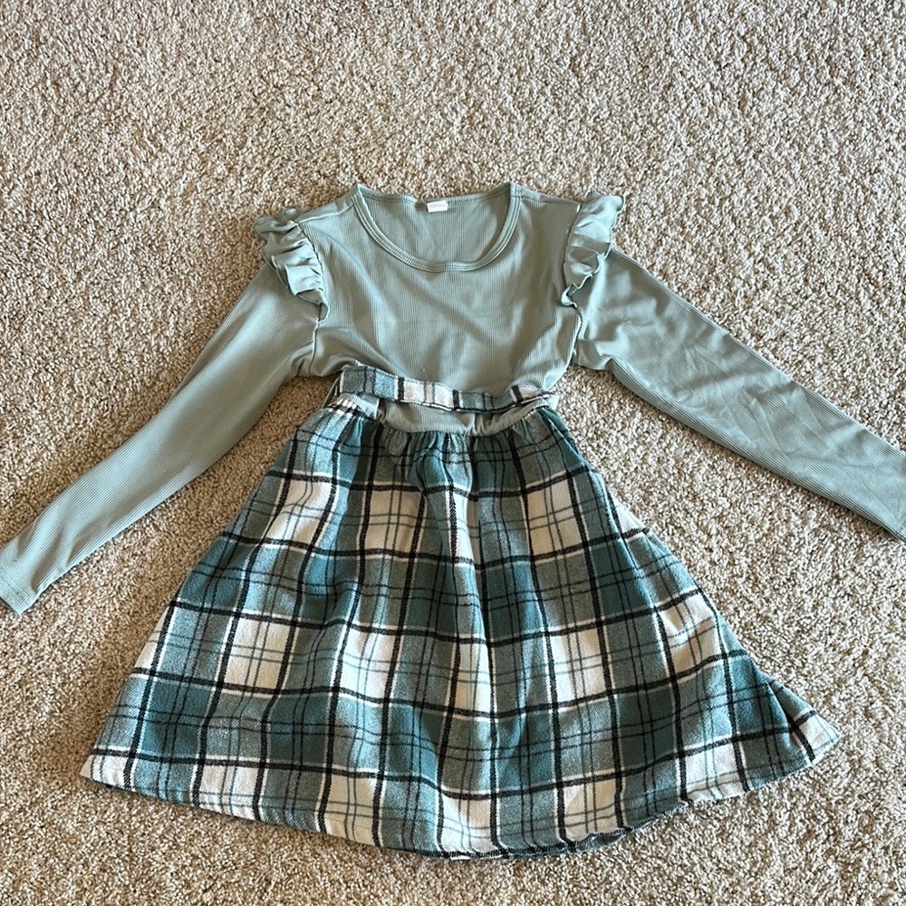 Green Ruffle Long Sleeve Dress with Plaid Skirt